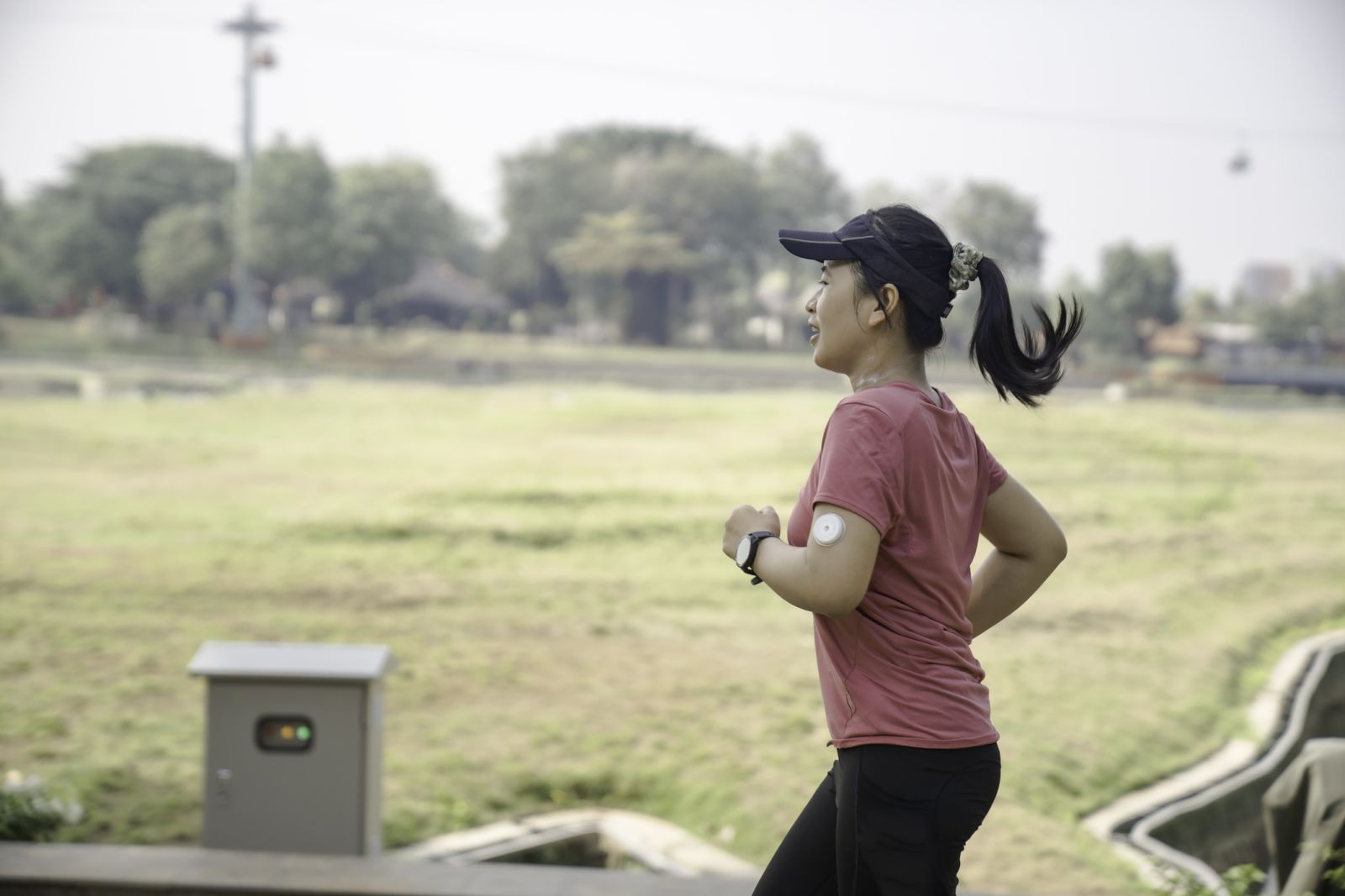 A person with diabetes exercises after a meal