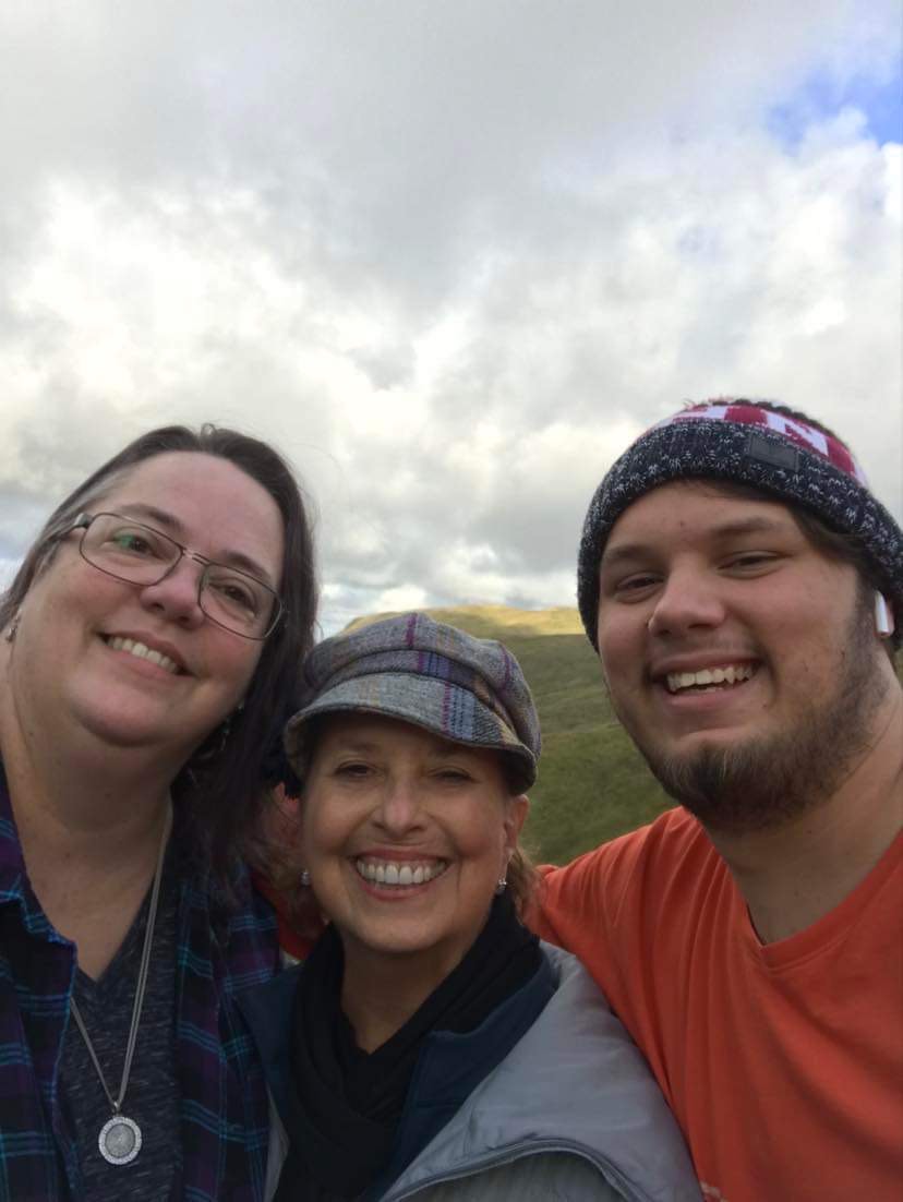 Lesley Lyle (left) pictured with her mother and son