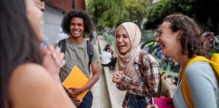 group of college students with diabetes